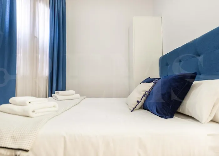 The Ceramics Picasso-inspired Rems Apartamento *