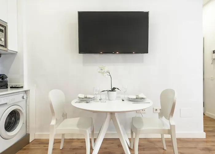 The Ceramics Picasso-inspired Rems Apartamento